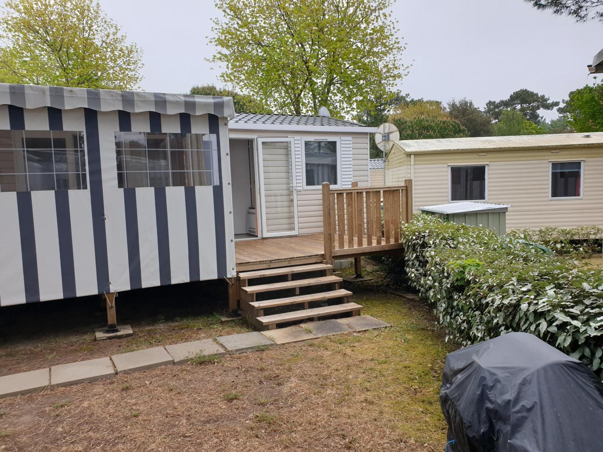 Louons Ensemble Campsite